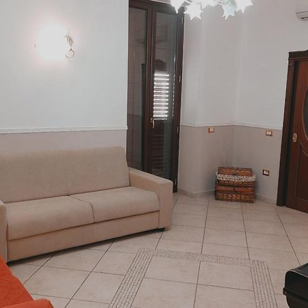 La Casa Di Mamma Διαμέρισμα Νάπολη Δωμάτιο φωτογραφία